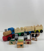 used Melissa & Doug Wooden Farm Train Set