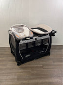 used Graco Pack 'n Play Snuggle Suite LX Bassinet Changer