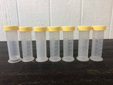 secondhand Medela Milk Storage Containers