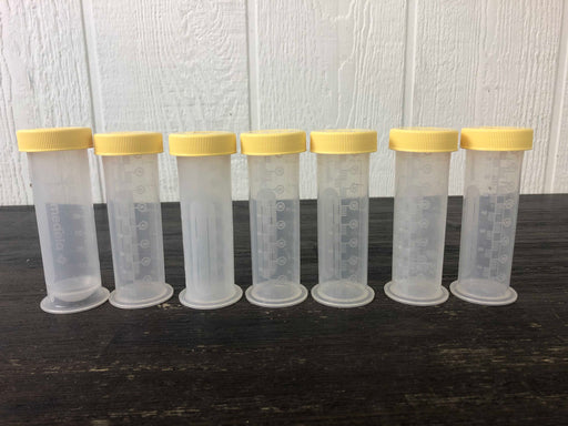 secondhand Medela Milk Storage Containers