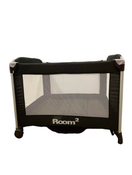 secondhand Joovy Room2 Playard, Black