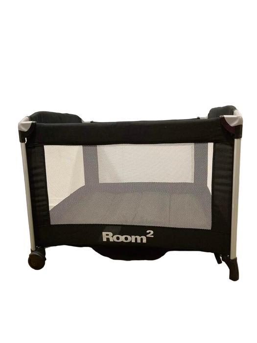 secondhand Joovy Room2 Playard, Black