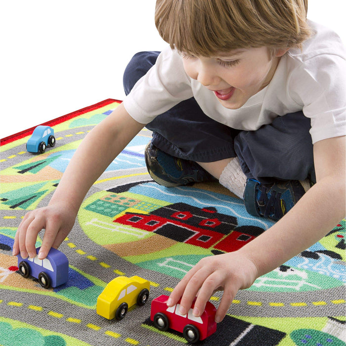 Melissa & Doug Round The Town Road Rug & Car Set