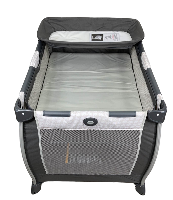 secondhand Graco Pack 'n Play Care Suite