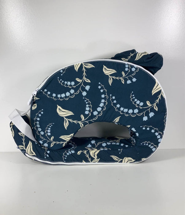 used My Brest Friend Nursing Pillow, Bluebells