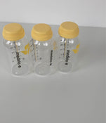 used BUNDLE Medela Bottles