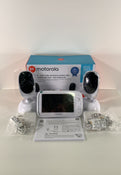 used Motorola COMFORT75-2 5” Video Baby Monitor with 2 Cameras and Remote Pan Scan