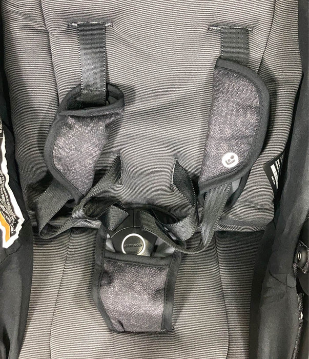 used Maxi-Cosi Zelia Max 5-in-1 Modular Travel System