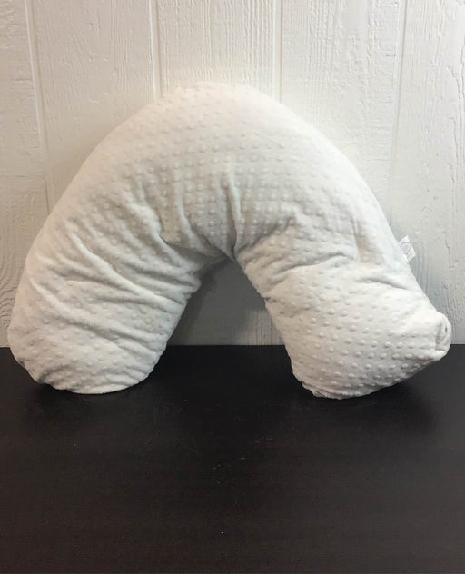 used Luna Lullaby Nursing Pillow