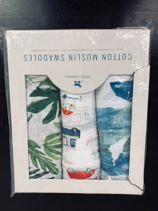 used Little Unicorn Cotton Muslin Swaddles 3 Pack