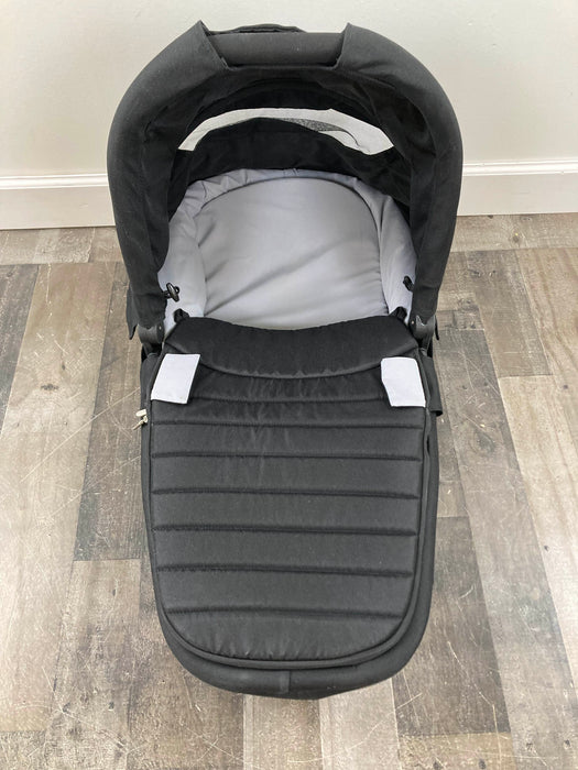 used Britax B-Ready Bassinet