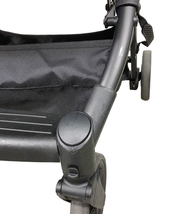 used Inglesina Quid 2 Stroller, Onyx Black, 2023