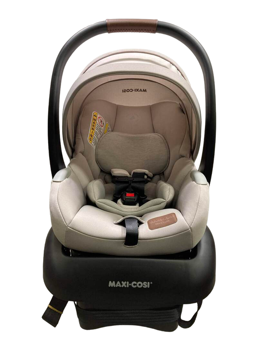 secondhand Maxi-Cosi Zelia2 Luxe Travel System, 2023, New Hope Tan