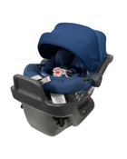 used UPPAbaby MESA MAX Infant Car Seat and Base, 2023, DualTech Noa Navy