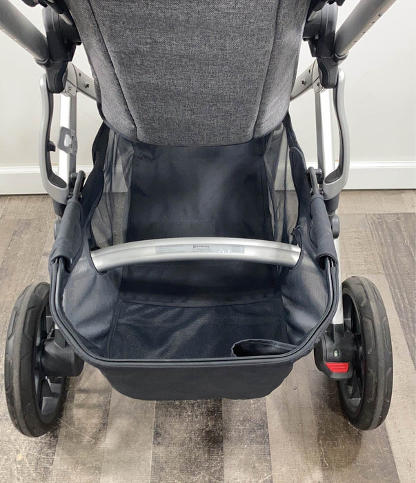 UPPAbaby VISTA V2 Stroller, 2019, Jordan (Charcoal Melange)