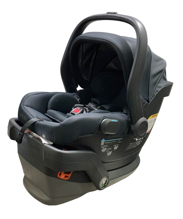 used UPPAbaby MESA V2 Infant Car Seat, 2023, Jake (Black)