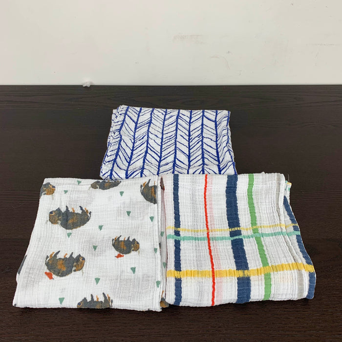 used Little Unicorn Cotton Muslin Swaddles 3 Pack