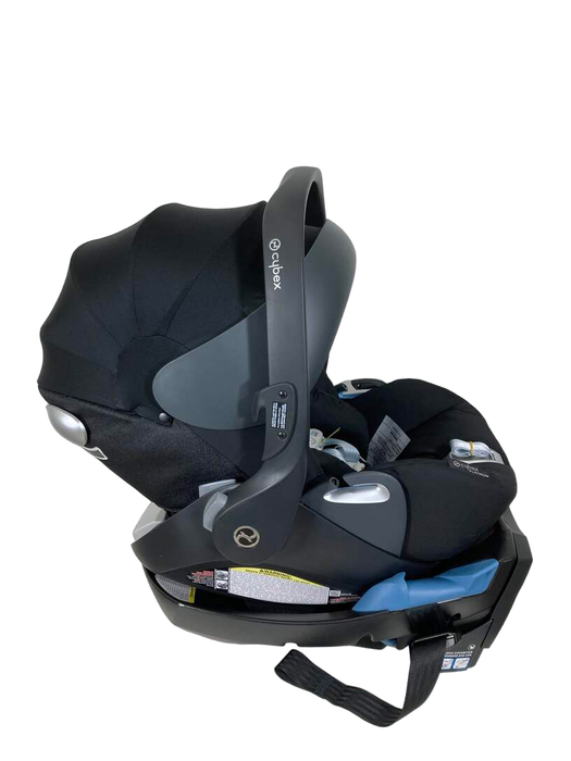 secondhand Cybex Cloud Q Infant Car Seat with SensorSafe, Stardust Black, 2023