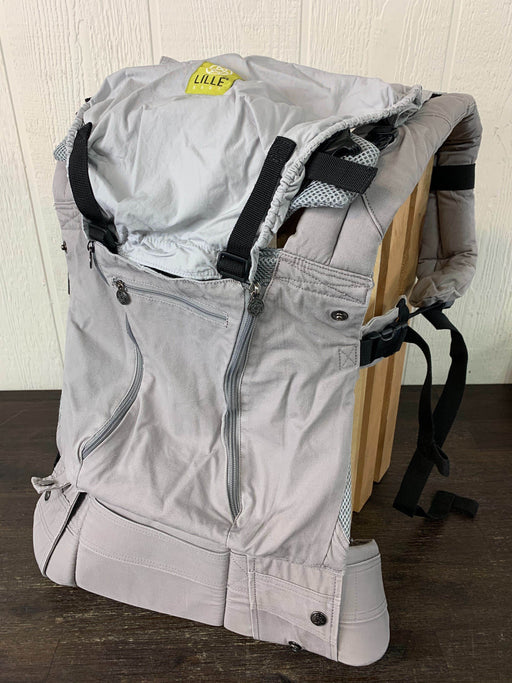 used Lillebaby Complete All Seasons