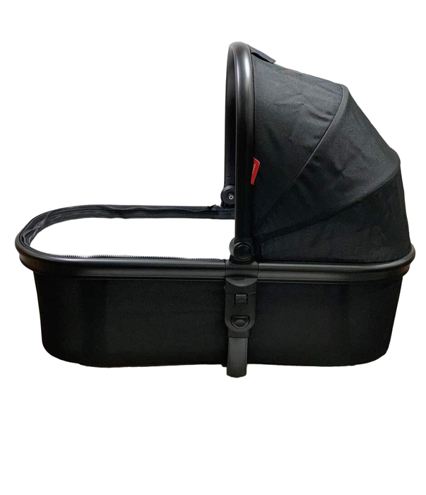 secondhand Phil & Teds Snug Carrycot For Dash