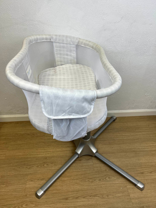 secondhand Halo BassiNest Swivel Sleeper, Premiere Series