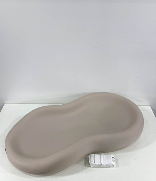 used Keekaroo Peanut Changing Pad, Vanilla