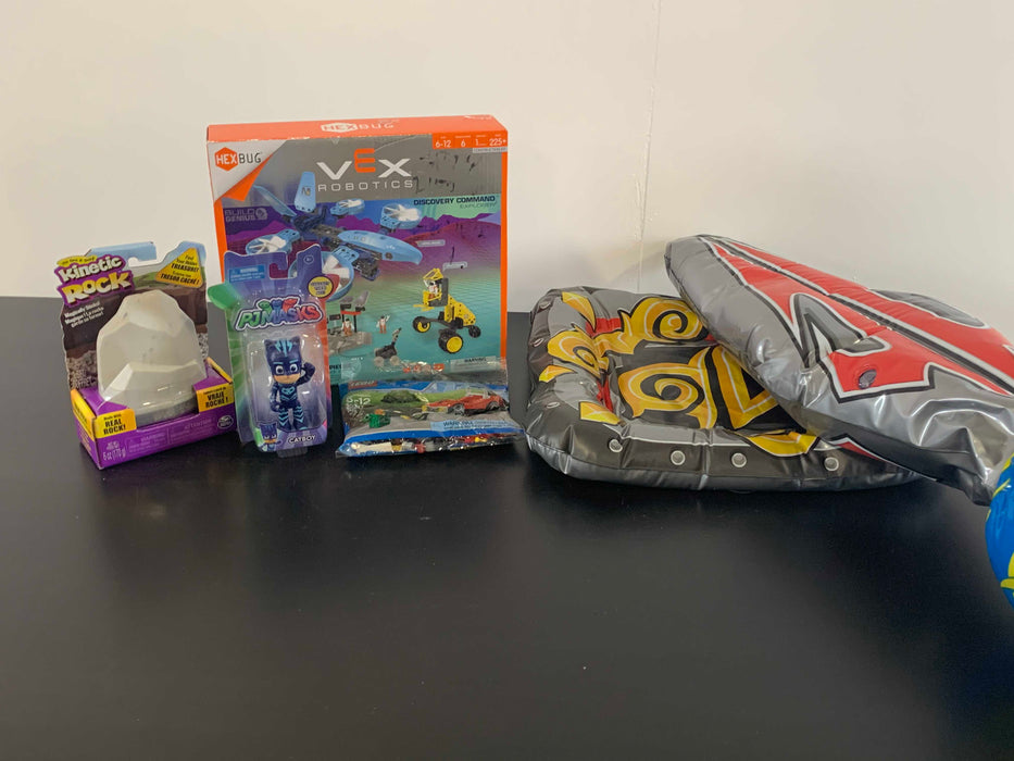 secondhand BUNDLE Active Toys