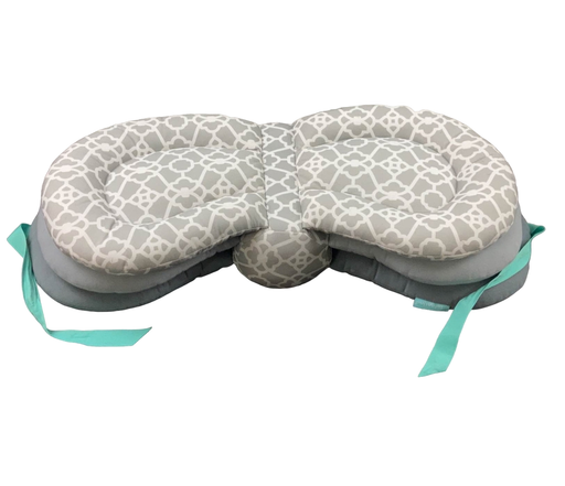 used Infantino Elevate Adjustable Nursing Pillow