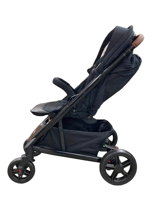 secondhand Nuna TAVO PIPA Travel System, 2022, Caviar