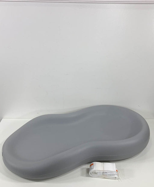 used Keekaroo Peanut Changing Pad, Grey