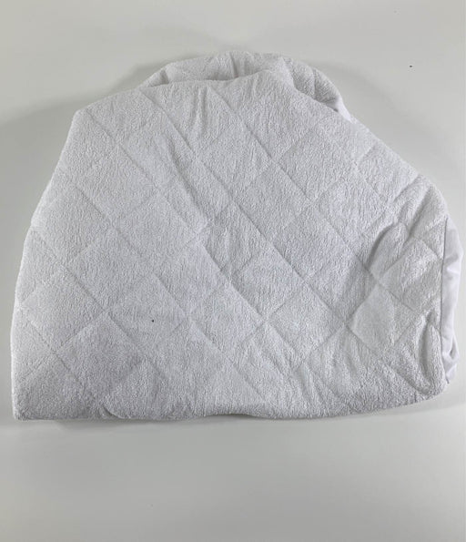 secondhand Biloban Bassinet Mattress Pad