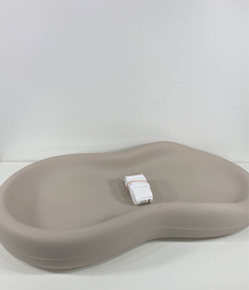 used Keekaroo Peanut Changing Pad, Vanilla