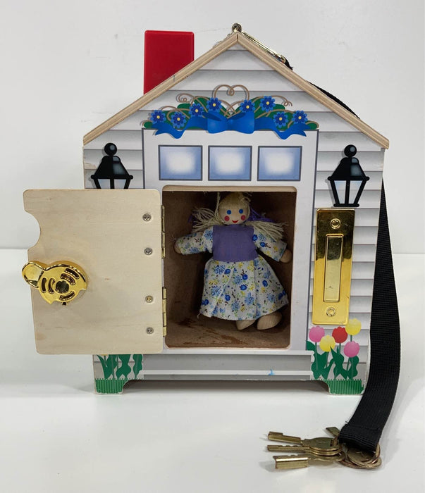 secondhand Melissa & Doug Take-Along Wooden Doorbell Dollhouse