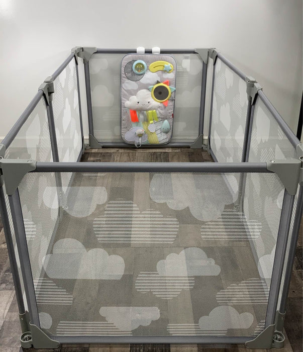 secondhand Skip Hop Playview Expandable Enclosure