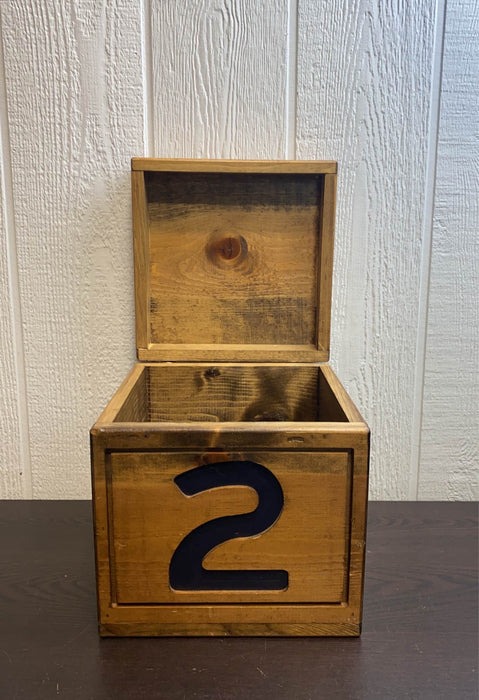 secondhand Wooden Toy Storage Cube