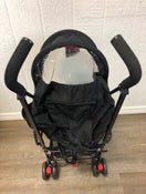 used MacLaren Quest Stroller