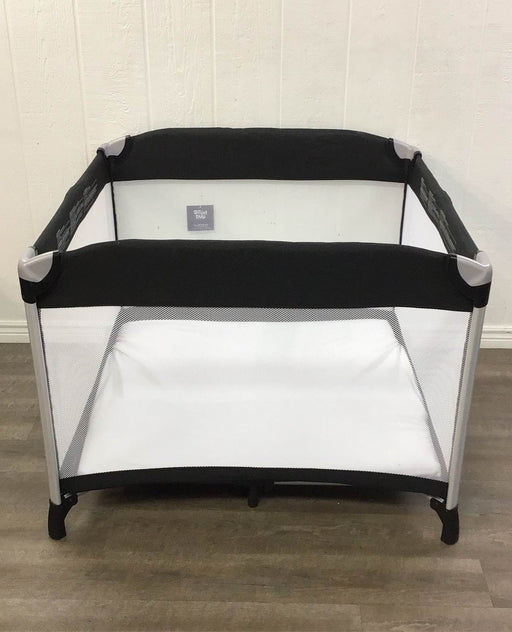 secondhand Joovy Room2 Playard, Black