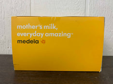 secondhand Medela Disposable Nursing Pads