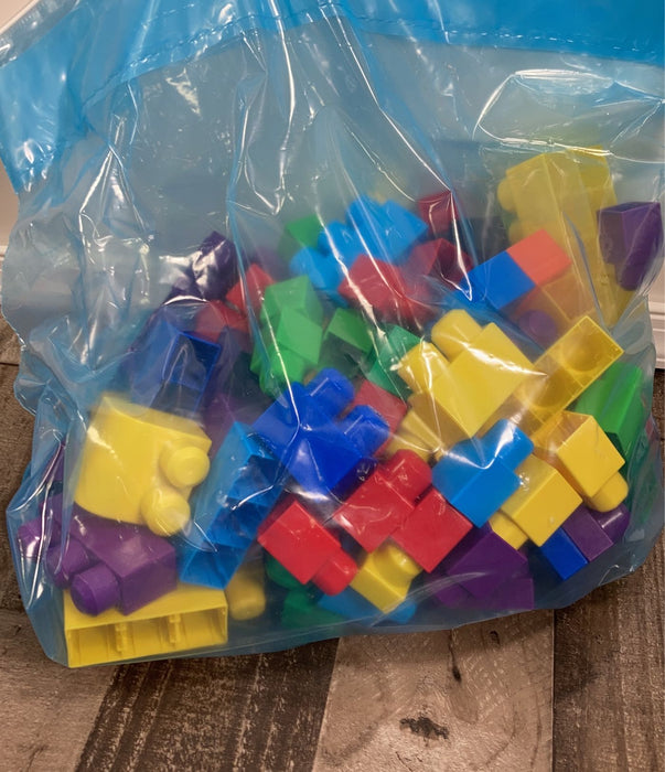 used Mega Bloks Block Scooping Wagon With Mega Bloks