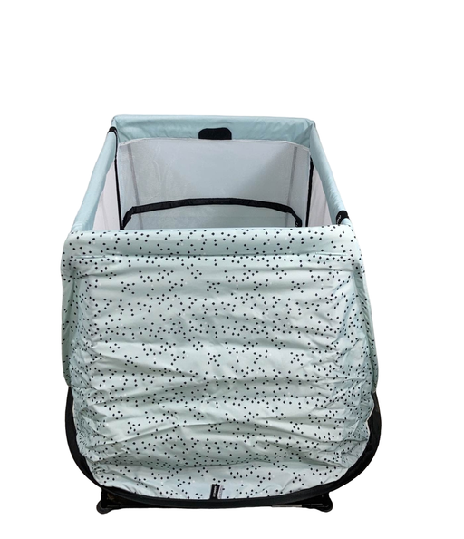 used Aeromoov Instant Travel Playard