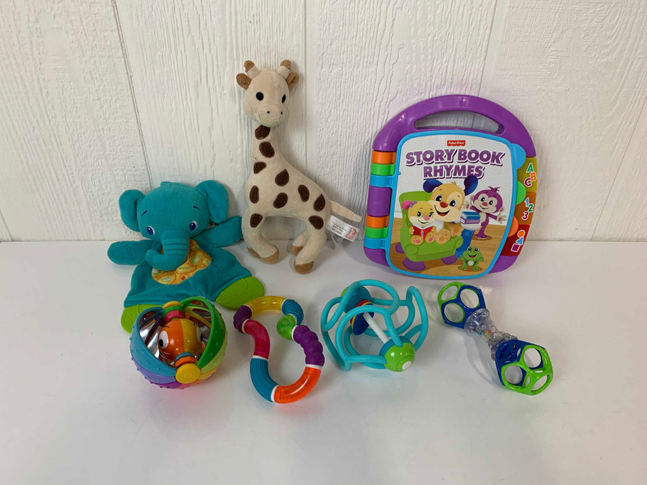 used BUNDLE Grasping Toys