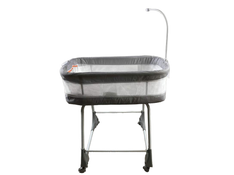 secondhand Simmons Kids Shooting Star Rocking Bassinet With Airflow Mesh