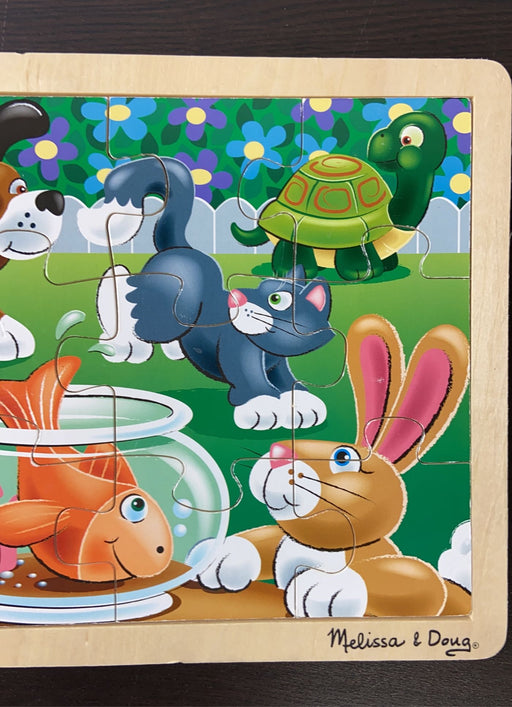 secondhand Melissa & Doug 12-Piece Wooden Jigsaw Puzzle