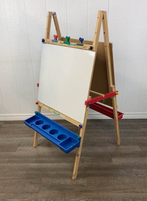 secondhand Melissa & Doug Deluxe Standing Wooden Art Easel