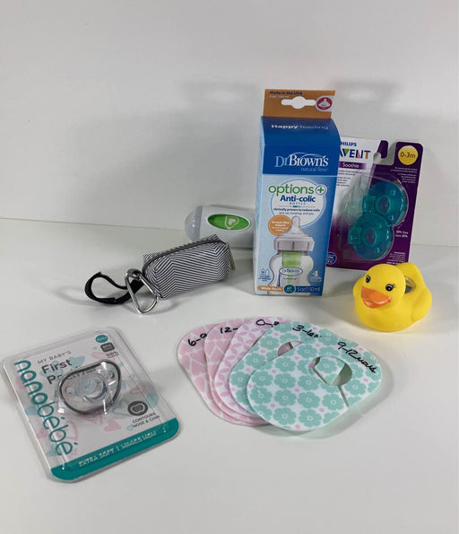 secondhand BUNDLE New Baby Essentials