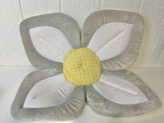 used Blooming Bath Baby Bath