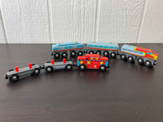 used BUNDLE Melissa & Doug Train Sets