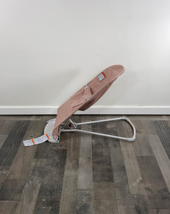 secondhand BabyBjorn Bouncer Bliss, Dusty Pink Mesh, Light Gray Frame