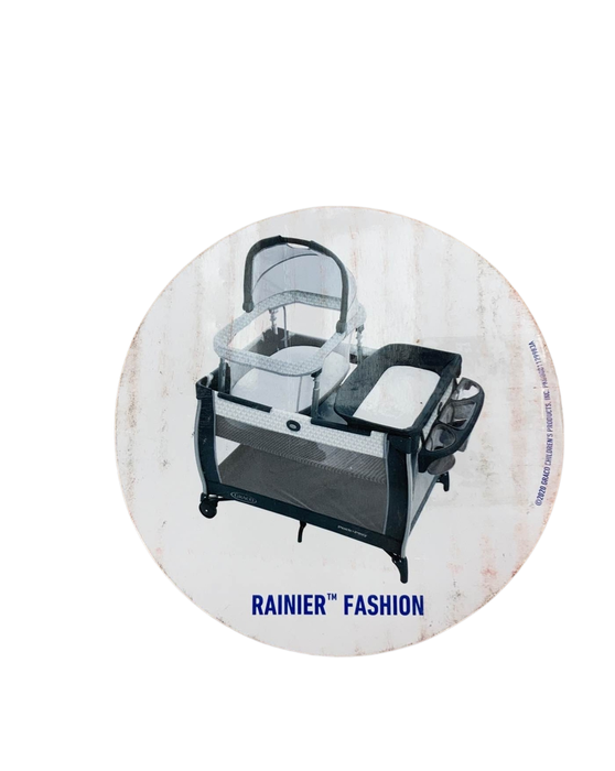 secondhand Graco Day2Dream Travel Bassinet Playard, Rainier Fashion