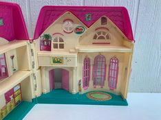 used Velocity Toys My Sweet Happy Family House Toy Dollhouse Playset